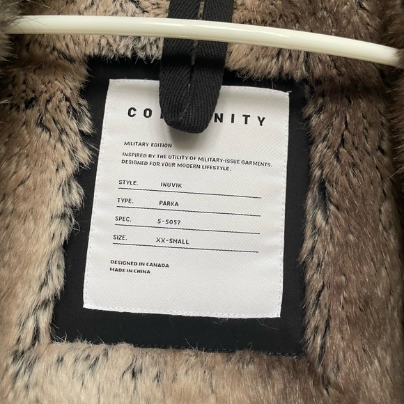 Aritzia Inuvik Premium Goose Down winter jacket - Picture 5 of 5